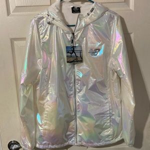 BEAUTIFUL SHIMMERING UNISEX NEW BALANCE LIGHTWEIGHT WATERPROOF HOODED JACKET